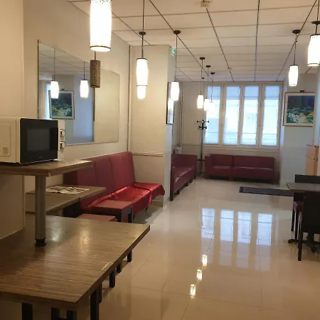 Pax Hotel
